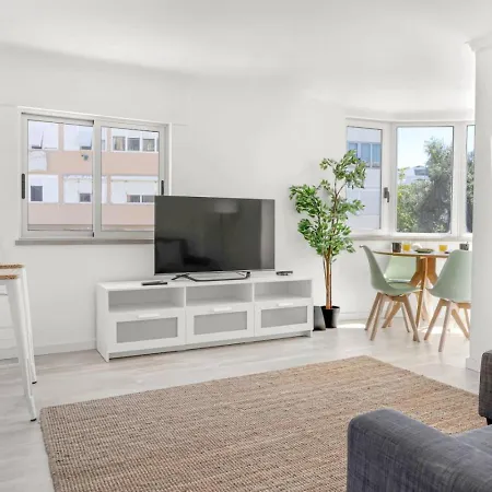 Bright By Lisbeyond Apartamento Algés