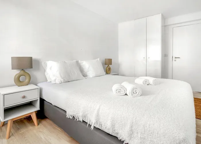 Bright By Lisbeyond * Alges